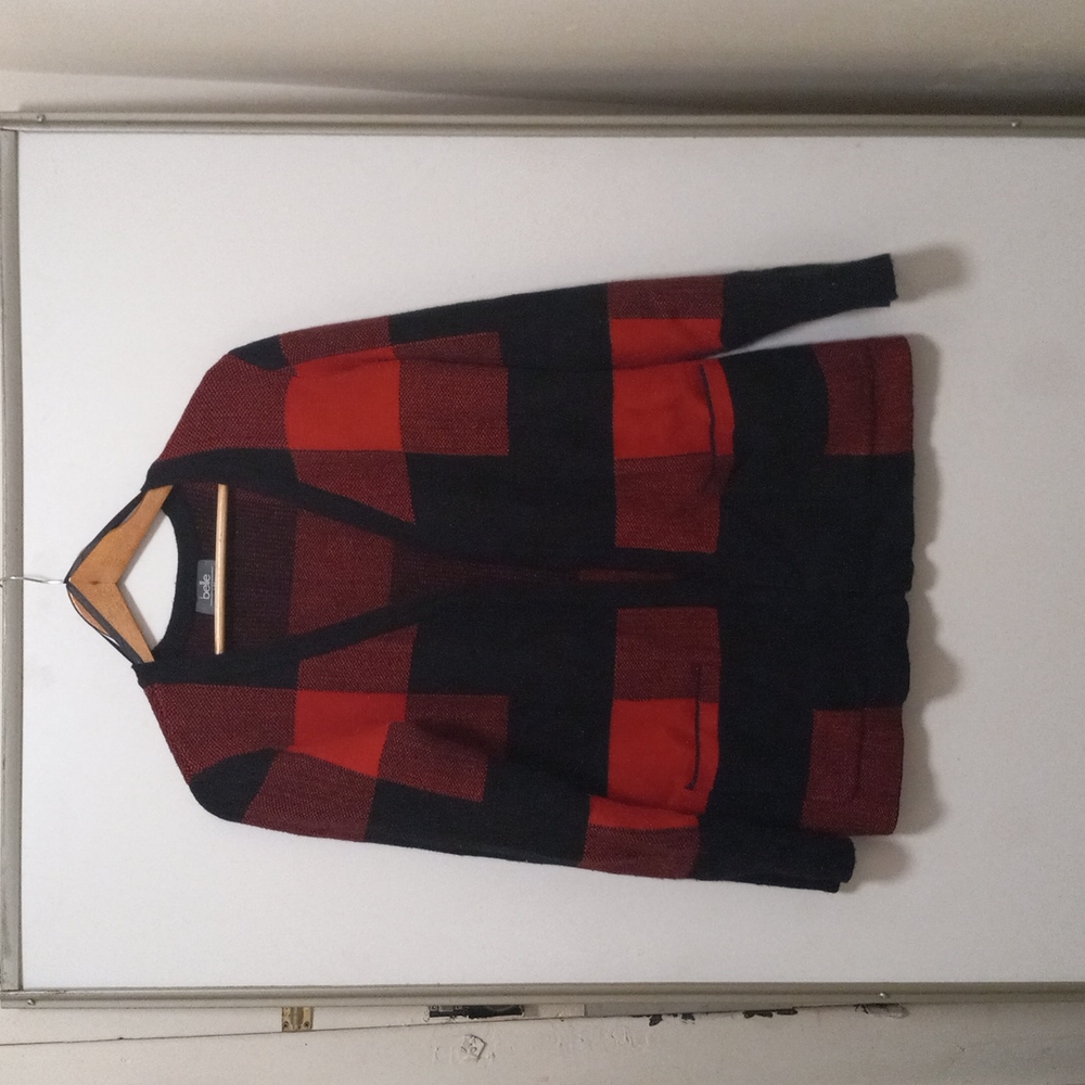 Red and Black Belle Carrigan